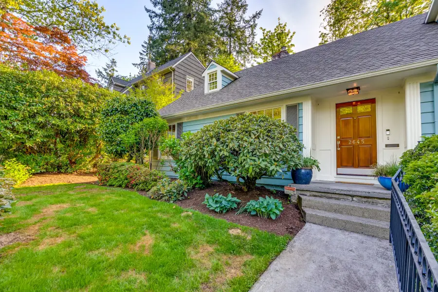 2645 SW Upper Drive Pl, Portland, OR 97201 - Image #2