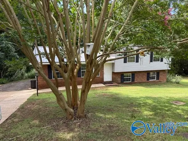 2012 Ray Avenue, Gadsden, AL 35904