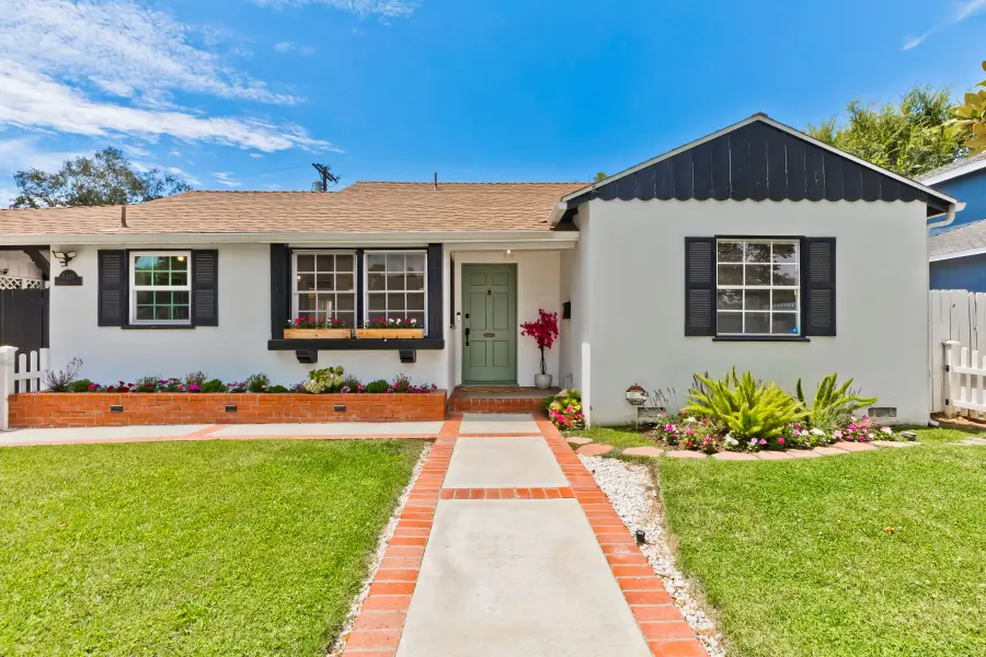 5429 Columbus Avenue, Sherman Oaks, CA 91411 - #3