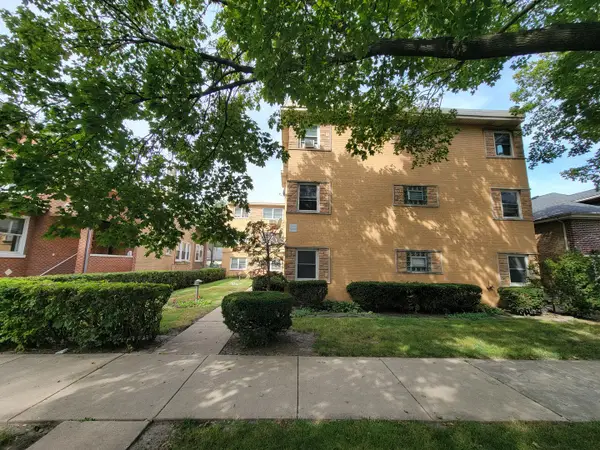 6440 N Richmond Street , 1B, Chicago, IL 60645