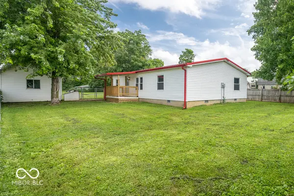 32 Martinsville Street, Greencastle, IN 46135