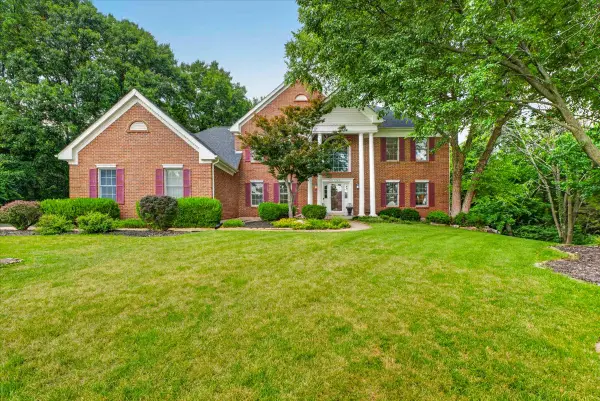 12743 Wynfield Pines Court, Des Peres, MO 63131