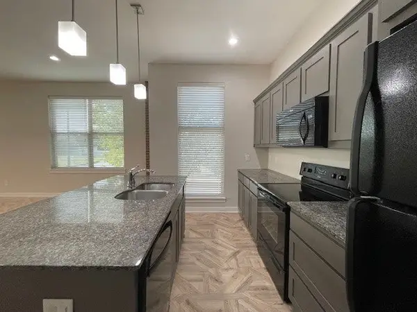 622 Hemphill Street #202, Fort Worth, TX 76104