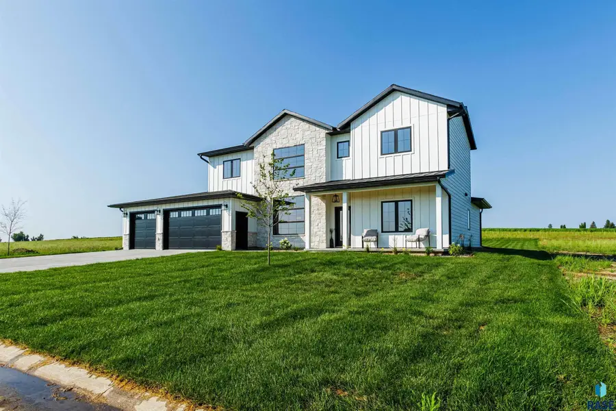 507 Mill Pond Road, Rock Rapids, IA 51246 - Image #2