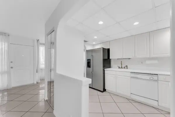 1401 S Federal Highway #218, Boca Raton, FL 33432