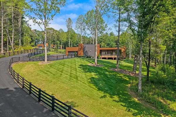 78 Manchester Way, Mills River, NC 28759