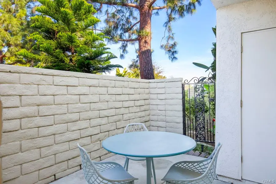 2179 Via Puerta #A, Laguna Woods, CA 92637 - Image #2