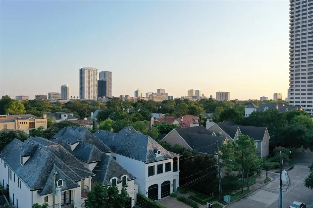 2240 Mimosa Drive #4W, Houston, TX 77019 - Image #1