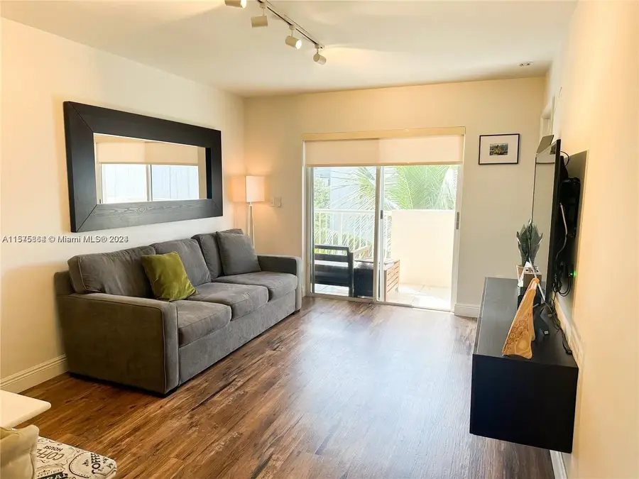 6801 Harding Ave #522, Miami Beach, FL 33141 - #3