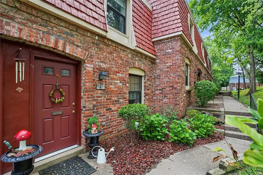 1232 Pennsbury Blvd, Pittsburgh, PA 15205 - #2