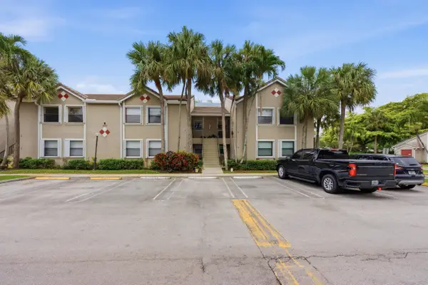 9633 Riverside Drive #Unit E3, Coral Springs, FL 33071