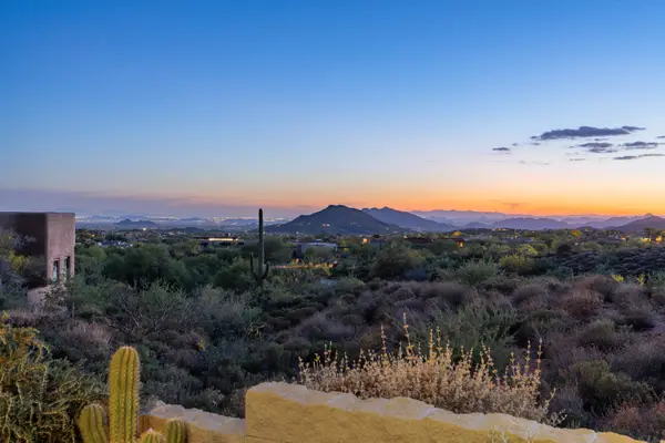 11025 E Honey Mesquite Drive, Scottsdale, AZ 85262