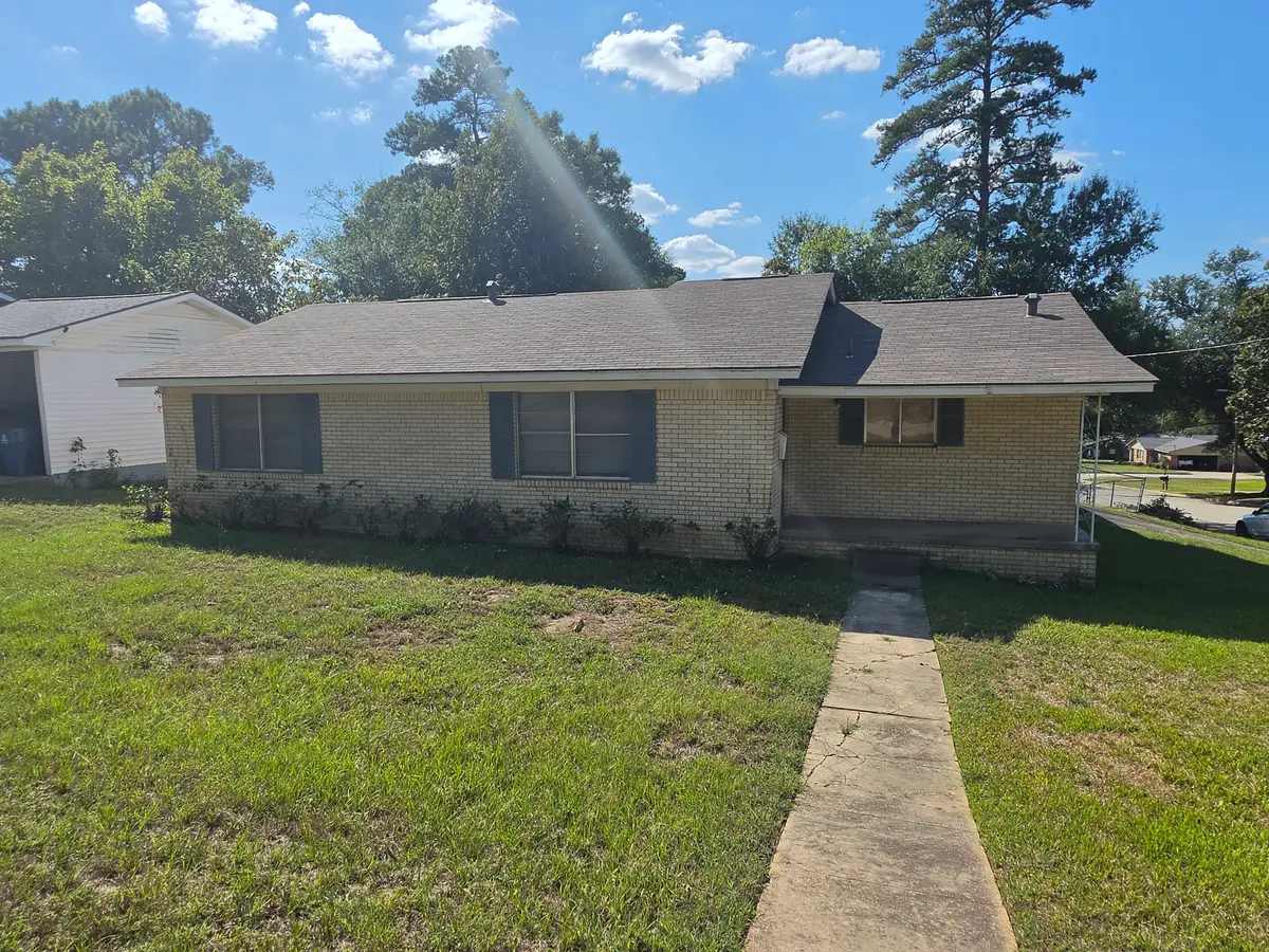 1200 Walnut St, Henderson, TX 75654 - #1