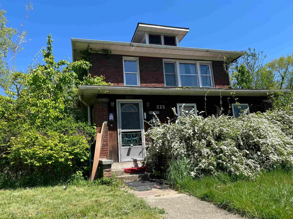 225 E Donald Street, South Bend, IN 46613 - #1