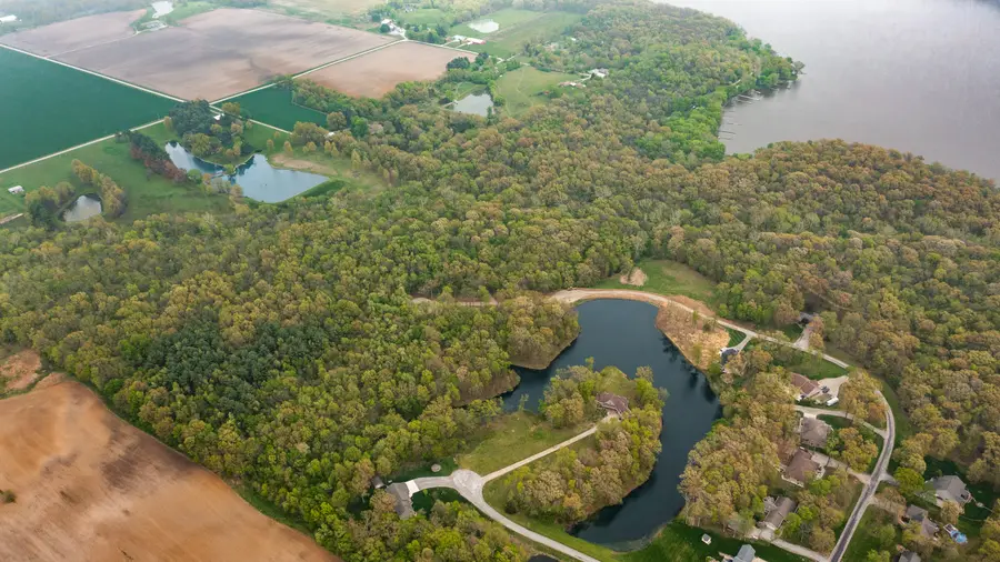 107 Weeks Lane, Litchfield, IL 62056 - Image #3