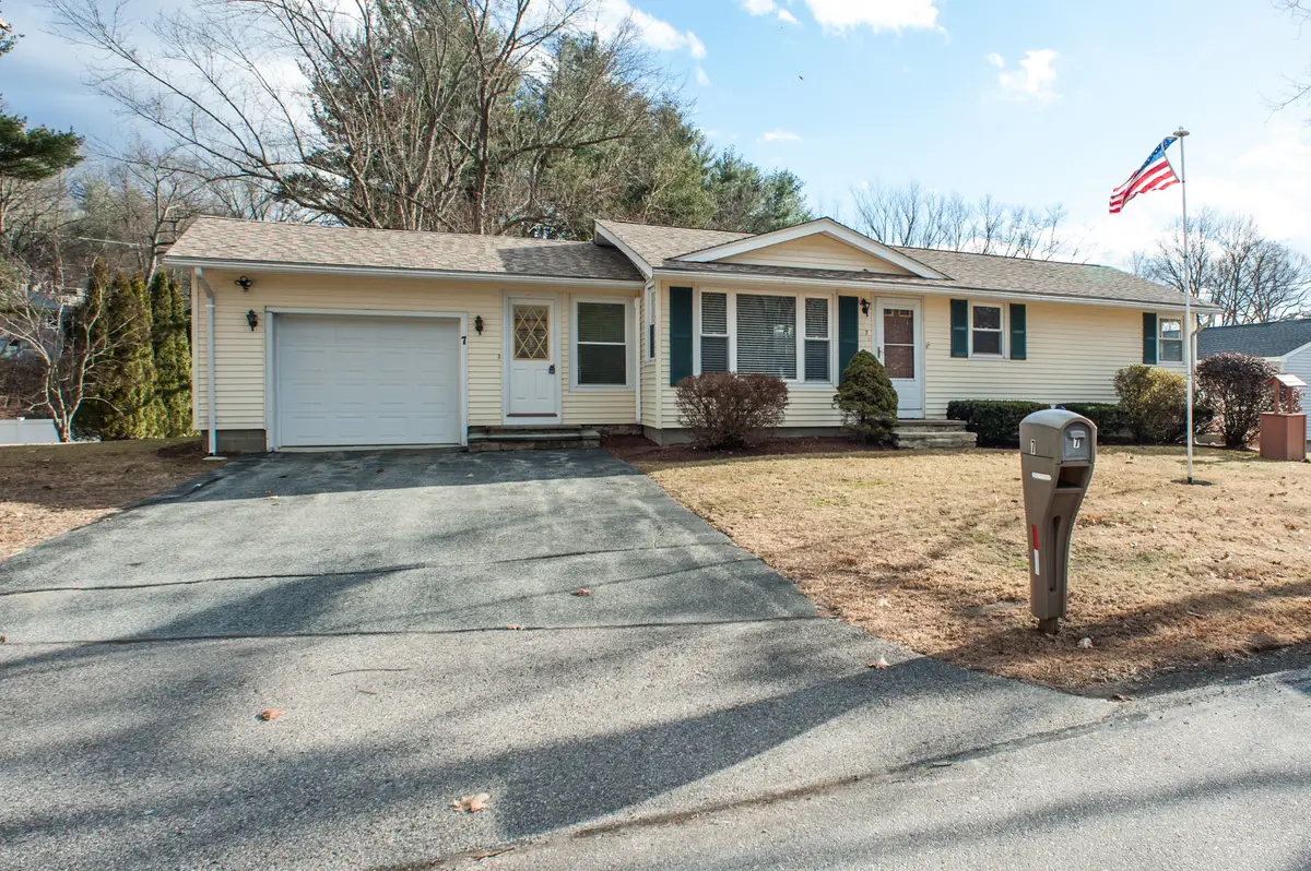 7 Pleasant St, Grafton, MA 01519 - Image #1