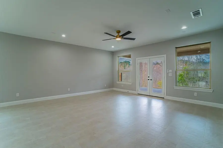 8319 Deep Green Drive, Dallas, TX 75249 - Image #3