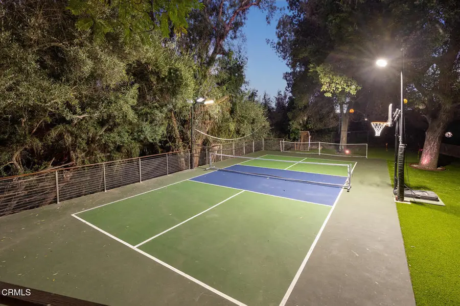 4528 El Camino Corto, La Canada Flintridge, CA 91011 - #3