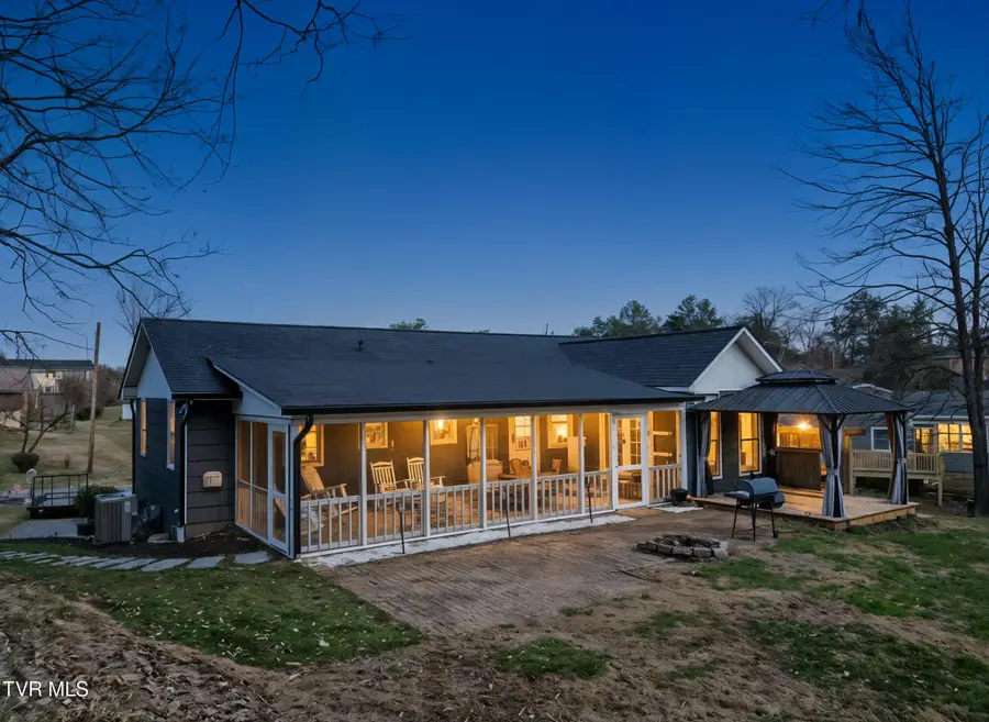 220 Susong Lane, Greeneville, TN 37743 - #2
