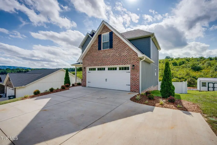 856 Granby Road, Kingsport, TN 37660 - #2