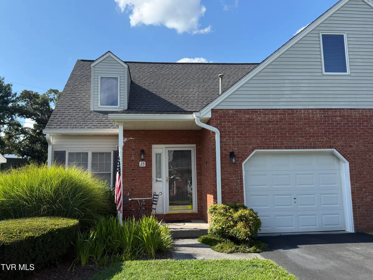 1725 West Lakeview Drive #Unit 23, Johnson City, TN 37601 - #1