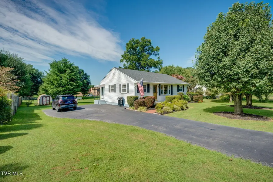 113 Reed Avenue, Greeneville, TN 37743 - #2