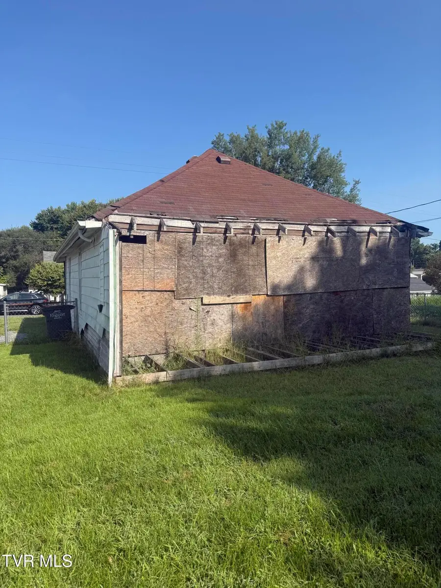1741 Park Street, Kingsport, TN 37664 - #2