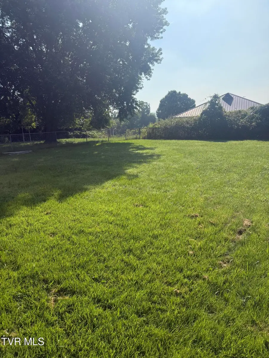 1741 Park Street, Kingsport, TN 37664 - #3
