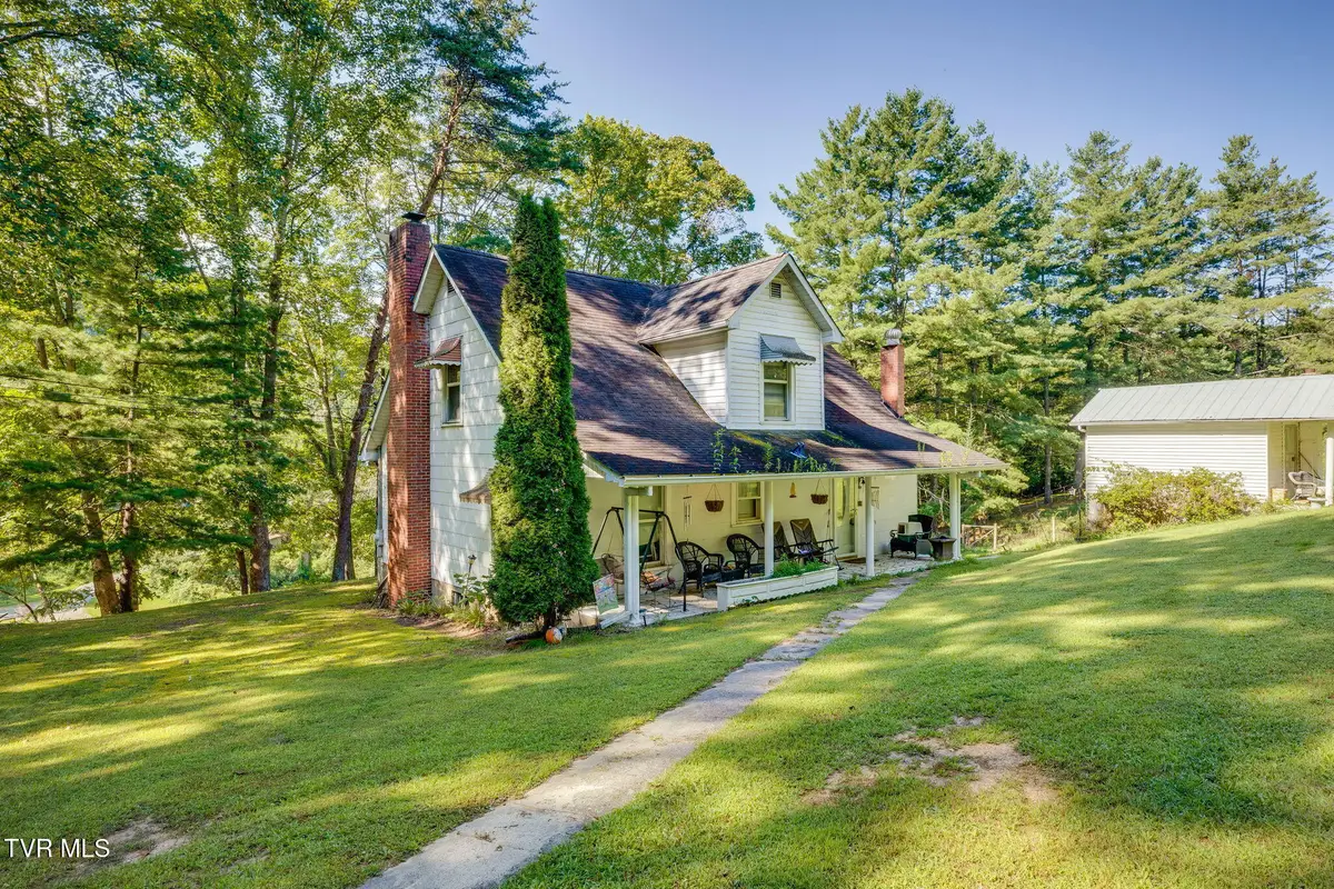 3808 Combs Ridge Road, Honaker, VA 24260 - #1
