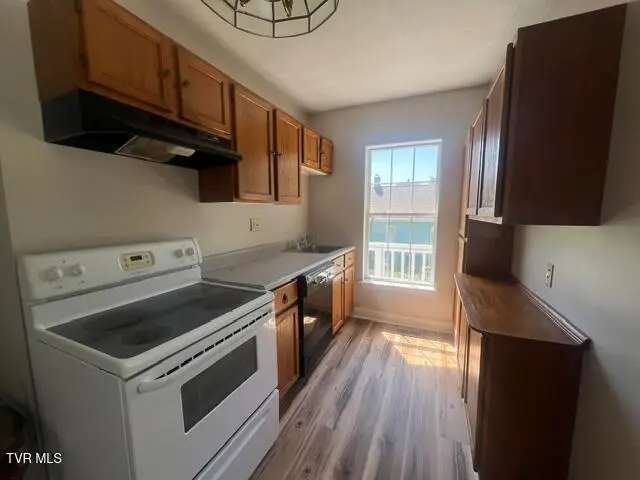 1839 Broad Street, Bristol, TN 37620 - #2
