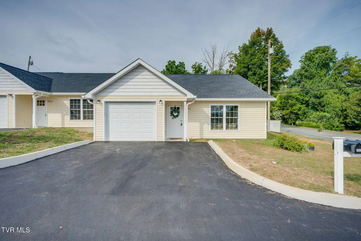 1038 West G Street #1038, Elizabethton, TN 37643 - #1