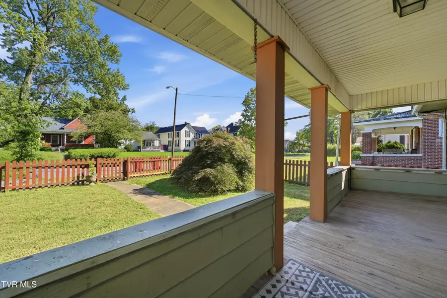 709 East Myrtle Avenue, Johnson City, TN 37601 - #2