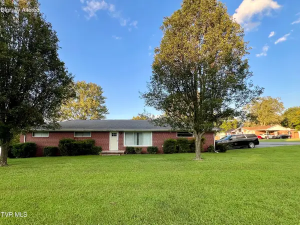 2700 Schumway Drive, Johnson City, TN 37601