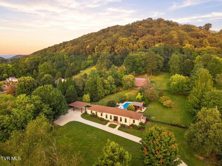 2277 Rock Springs Road, Kingsport, TN 37664 - #3