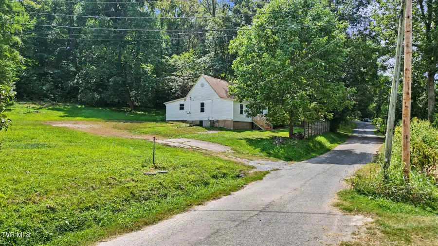 380 Mulberry Road, Greeneville, TN 37745 - #3