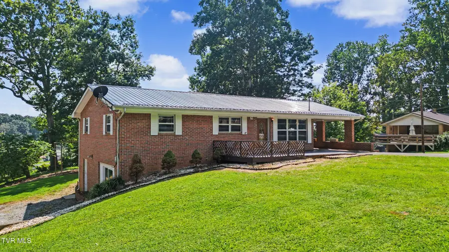 15 Wilson Street, Mosheim, TN 37818 - #3