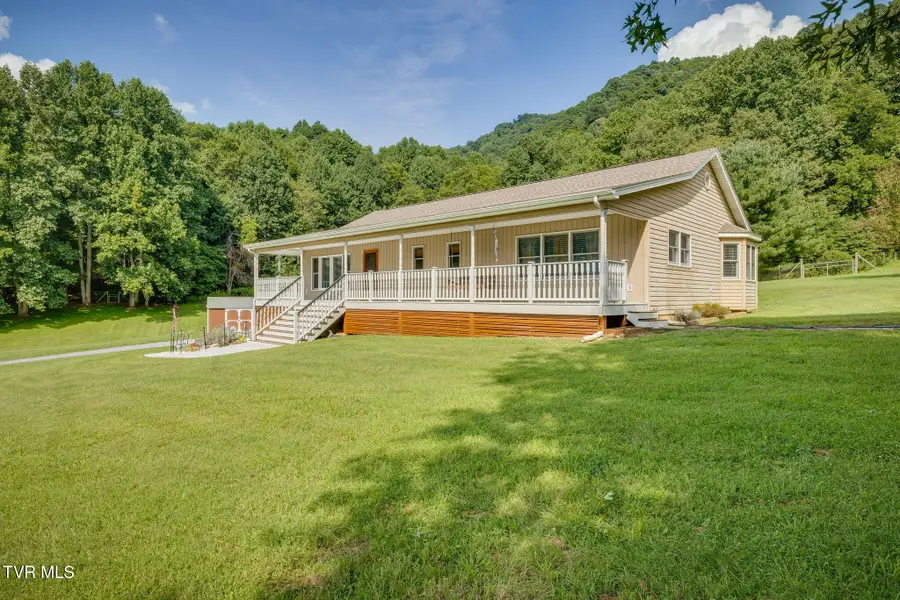 100 Meadow Springs Court, Flag Pond, TN 37657 - #2