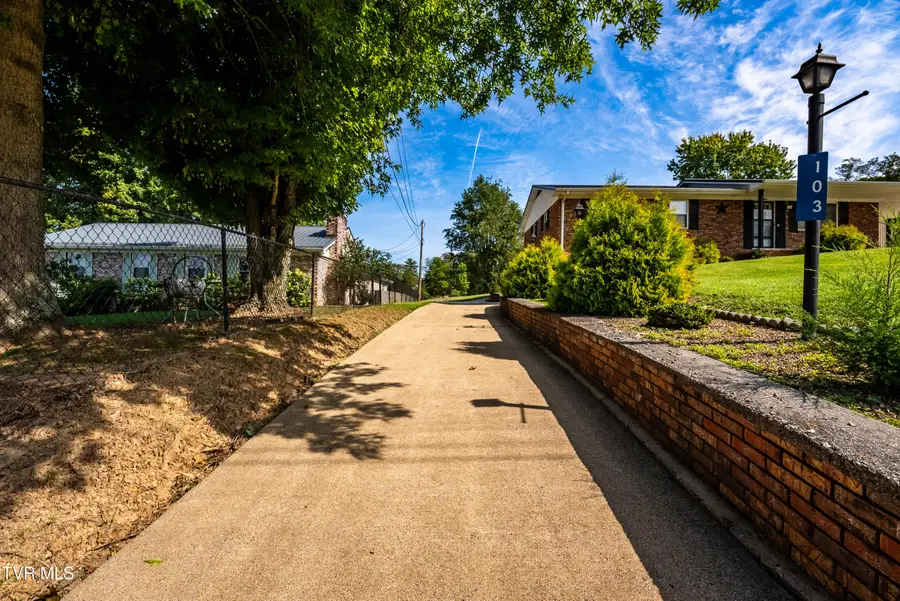 103 Valley View Drive, Rogersville, TN 37857 - #3