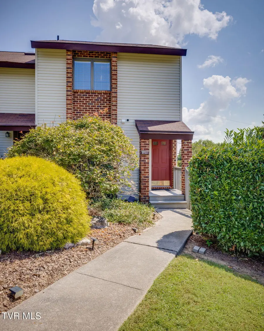 253 Willowbend Drive #253, Kingsport, TN 37660 - #2