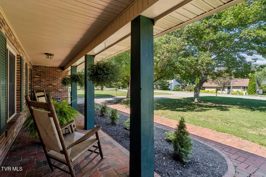 306 Hale Meade Drive, Johnson City, TN 37615 - #3