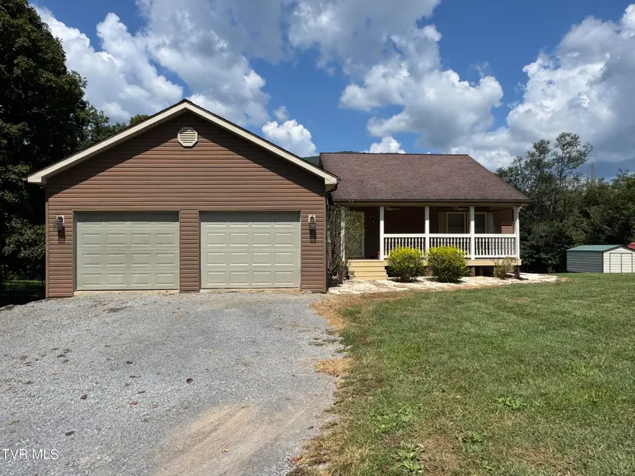 207 Deep Springs Road, Dryden, VA 24243 - #2