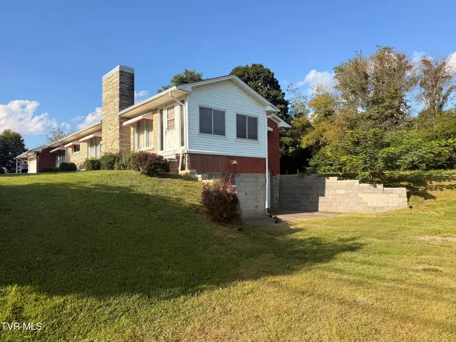 2155 South Shady Street, Mountain City, TN 37683 - #2