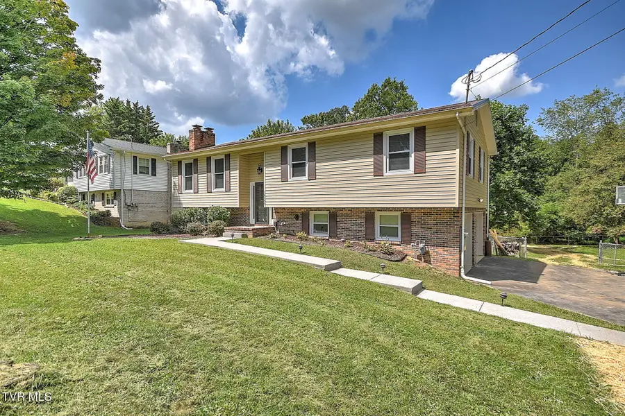 14353 Heather Drive, Bristol, VA 24202 - #2