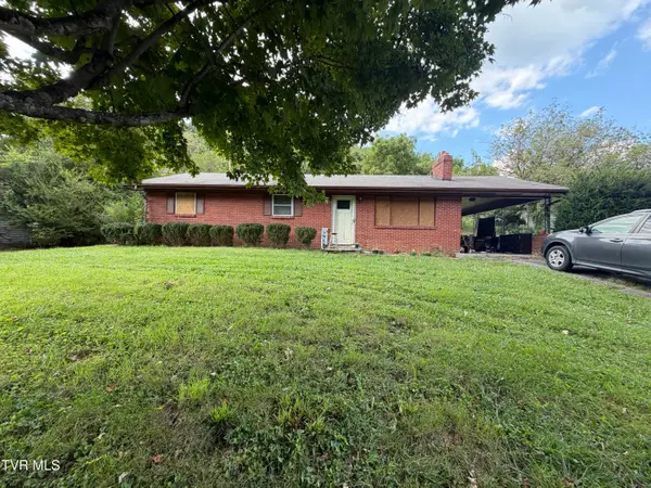1447 Thompson Creek Road, Honaker, VA 24260