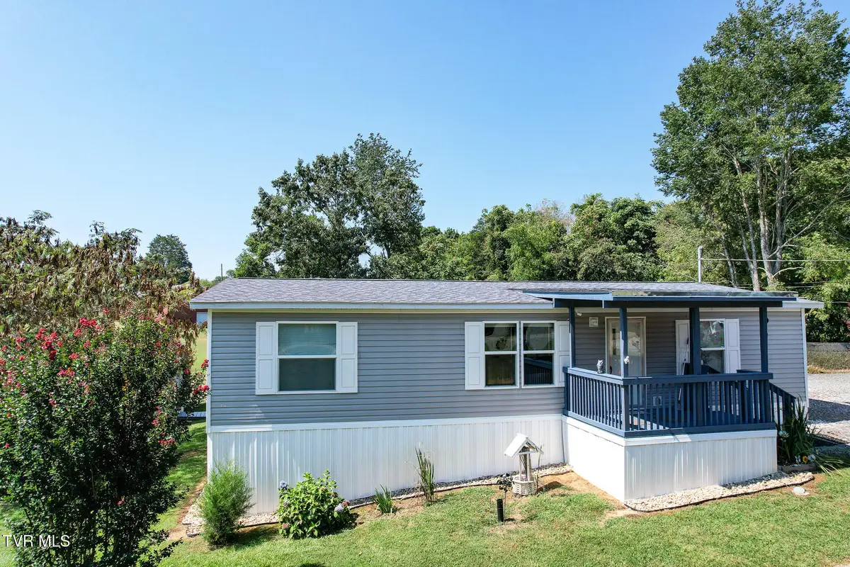 1342 High Street, Dandridge, TN 37725 - #1
