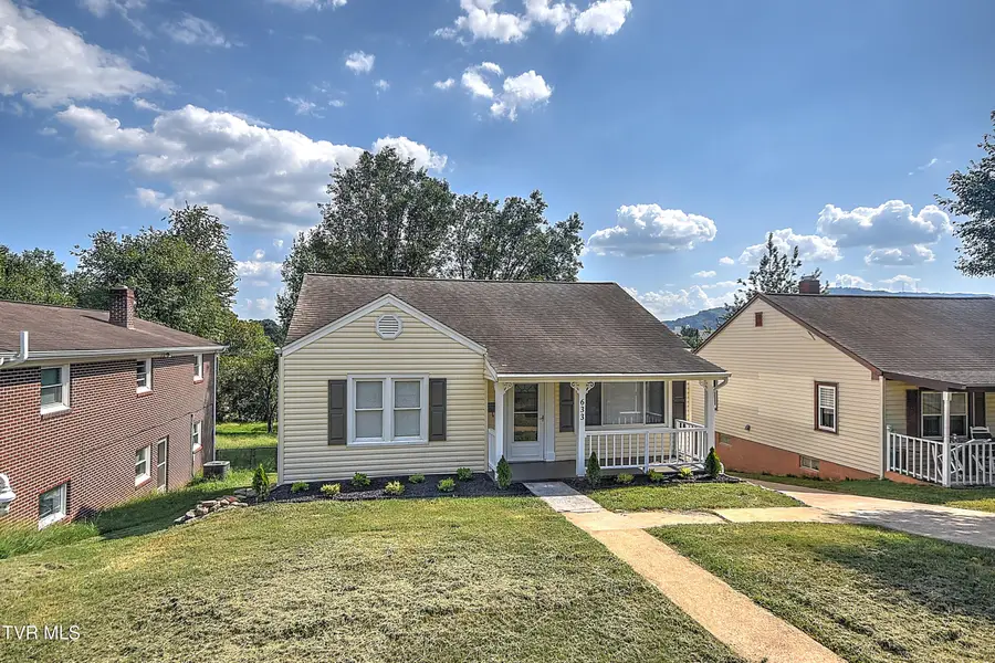 633 Jackson Street, Kingsport, TN 37660 - #3