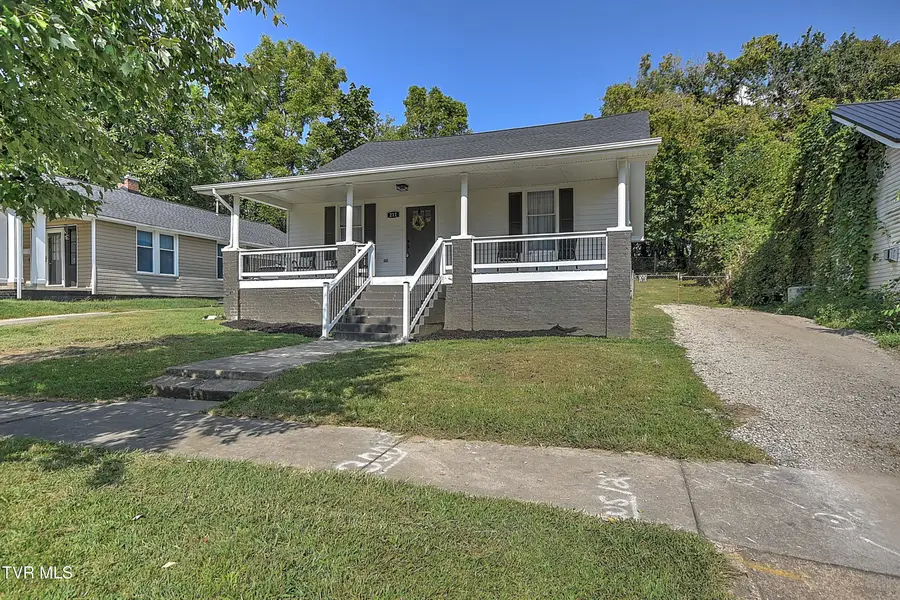 212 East Sevier Avenue, Kingsport, TN 37660 - #2