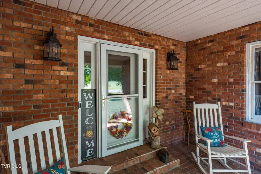 107 Jamie Elaine Drive, Elizabethton, TN 37643 - #3