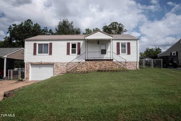 1524 Parton Drive, Kingsport, TN 37660