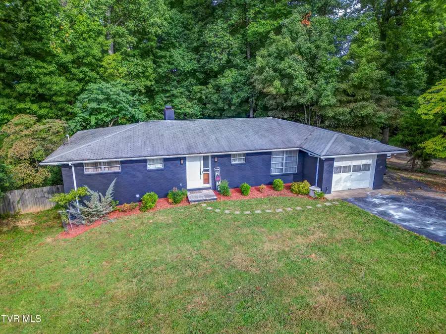3942 Skyland Drive, Kingsport, TN 37664 - #2